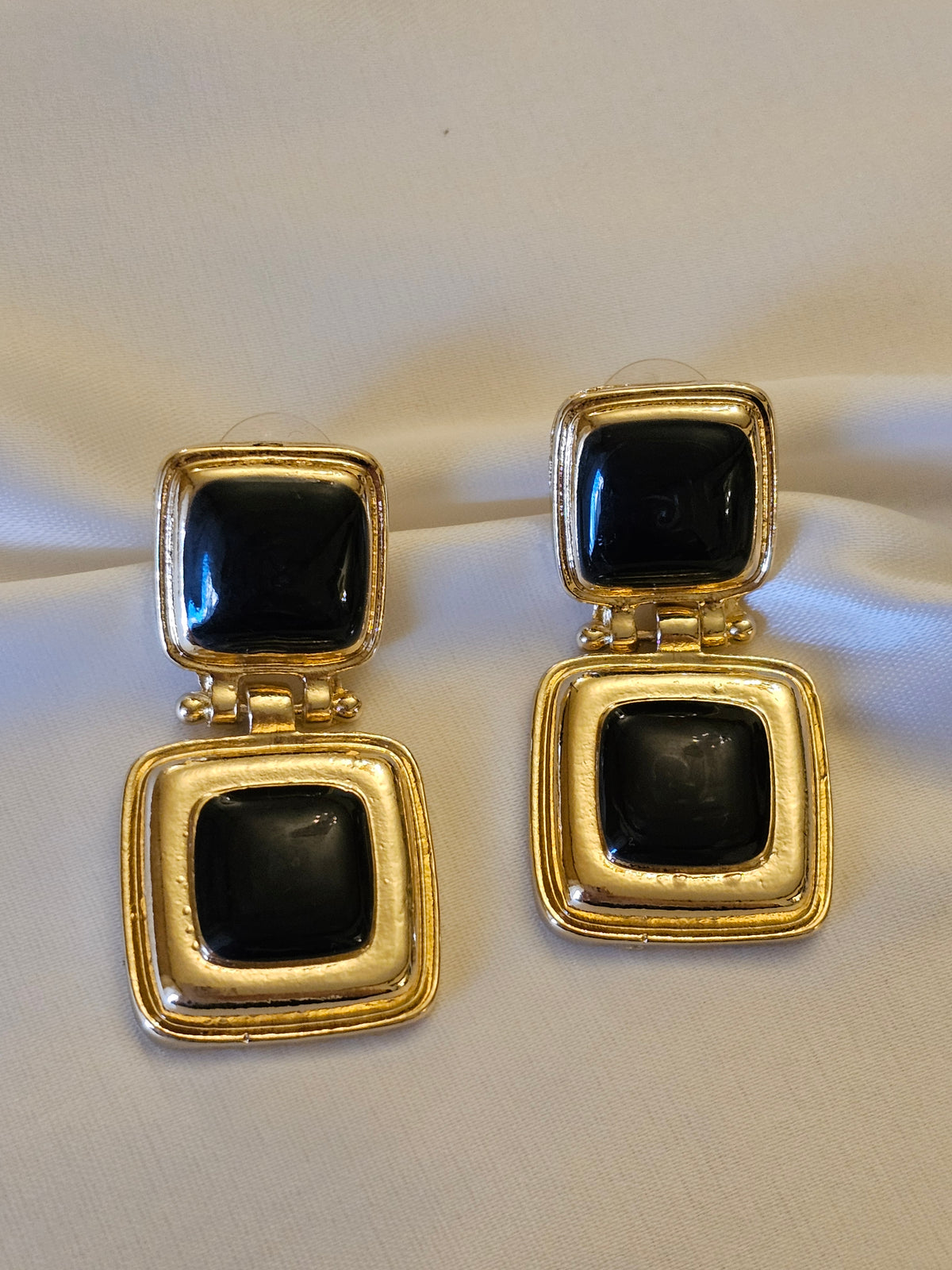 Classic Elegant Earrings